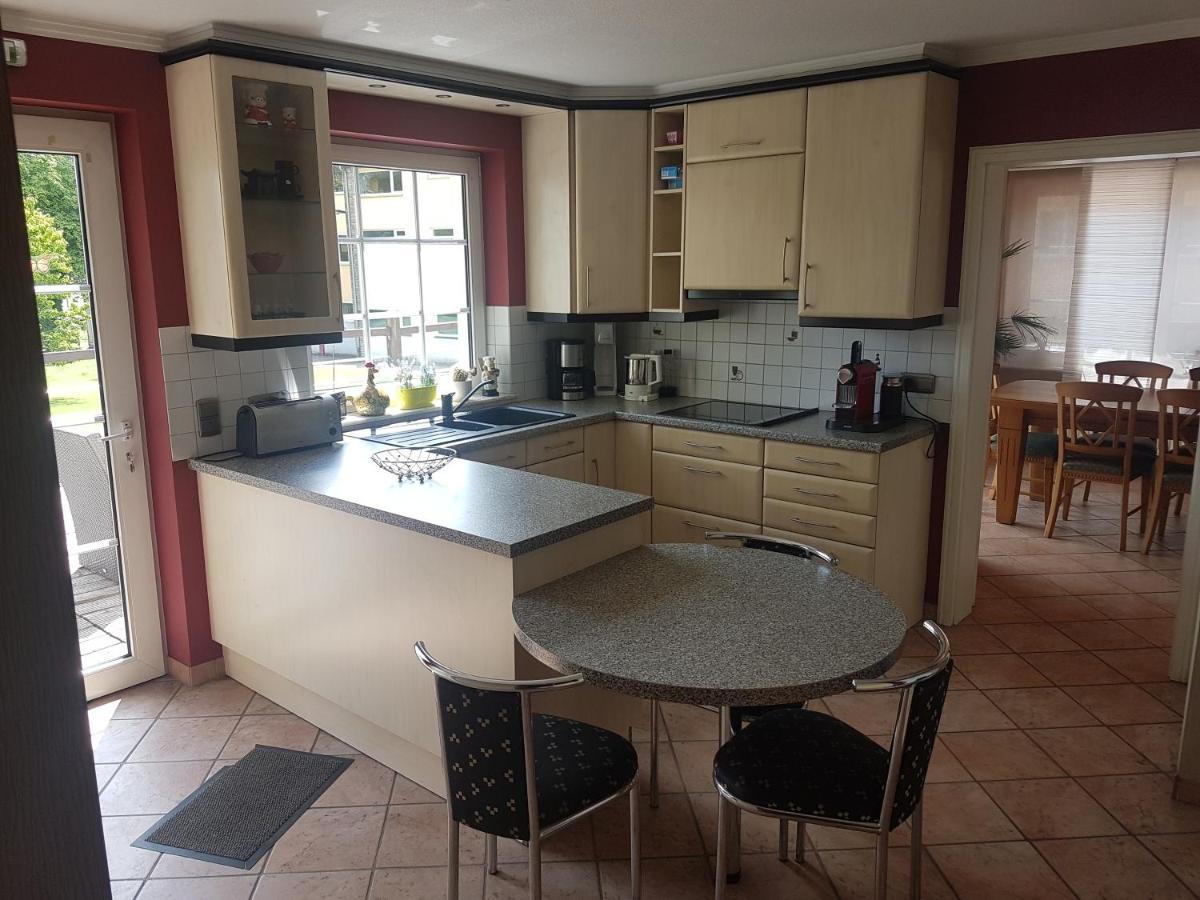 Lindenhaus Apartment Weywertz ภายนอก รูปภาพ